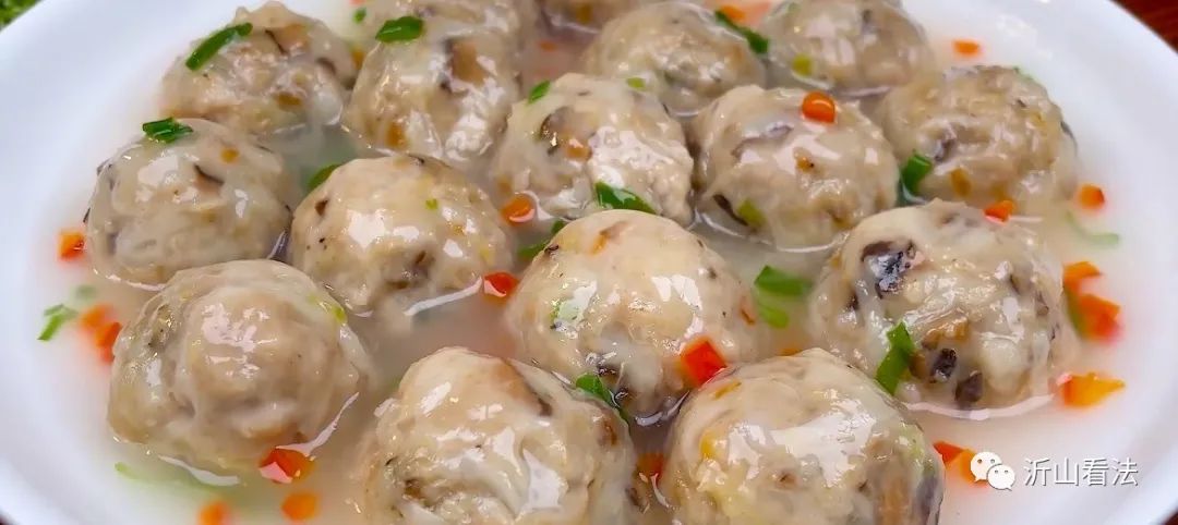 经常放屁有可能是癌症的前兆,屁多以为是排毒其实是癌症