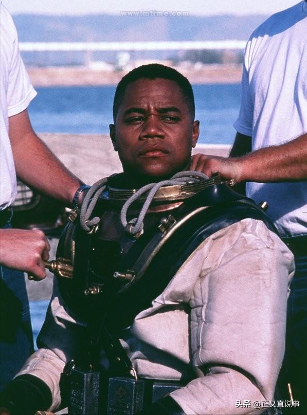 浅谈《怒海潜将》中主角们的角色特点和演技水平