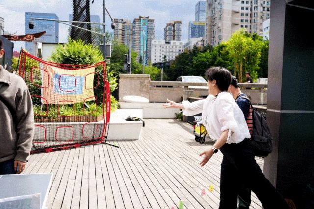 成都年轻人值得去的地方,成都年轻人买服装去哪里