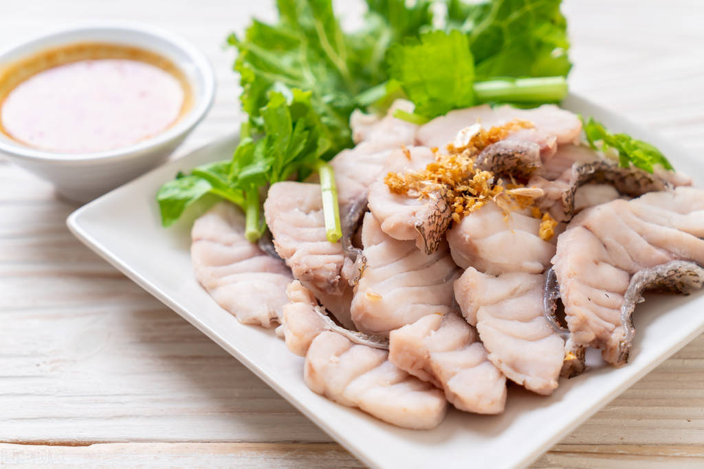 适合女生的减脂塑形动作分享,简单高效的减脂塑形方法