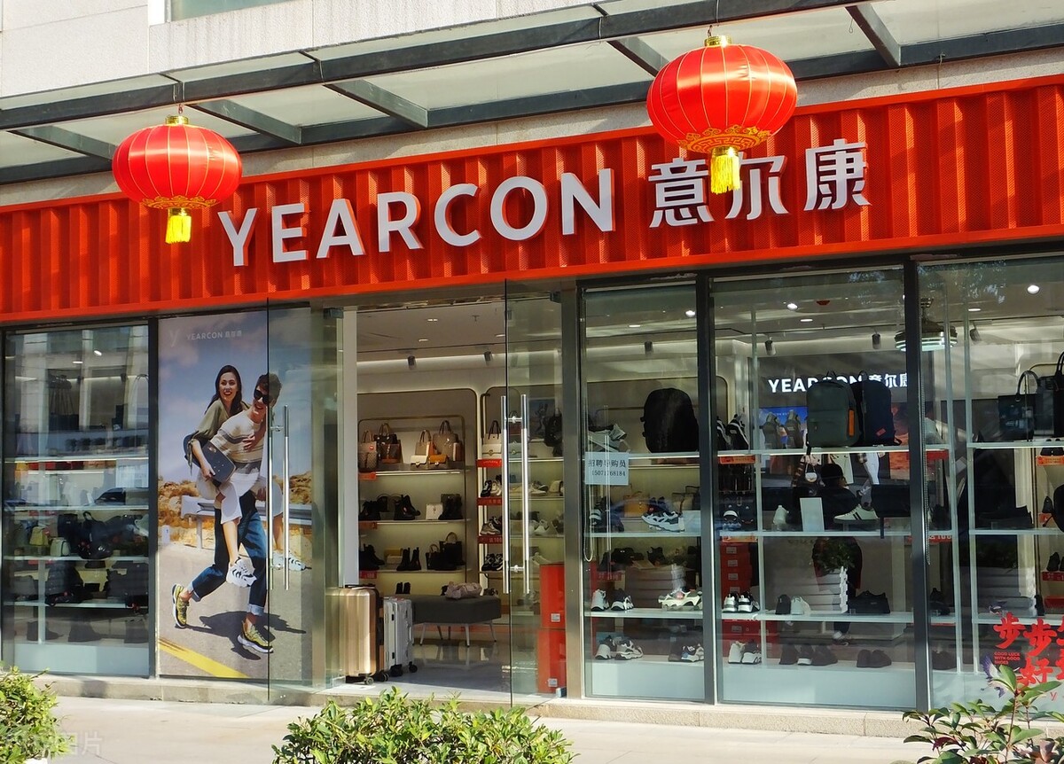 适合50岁女人鞋子品牌,50岁中年女人必买的鞋子就选这4双