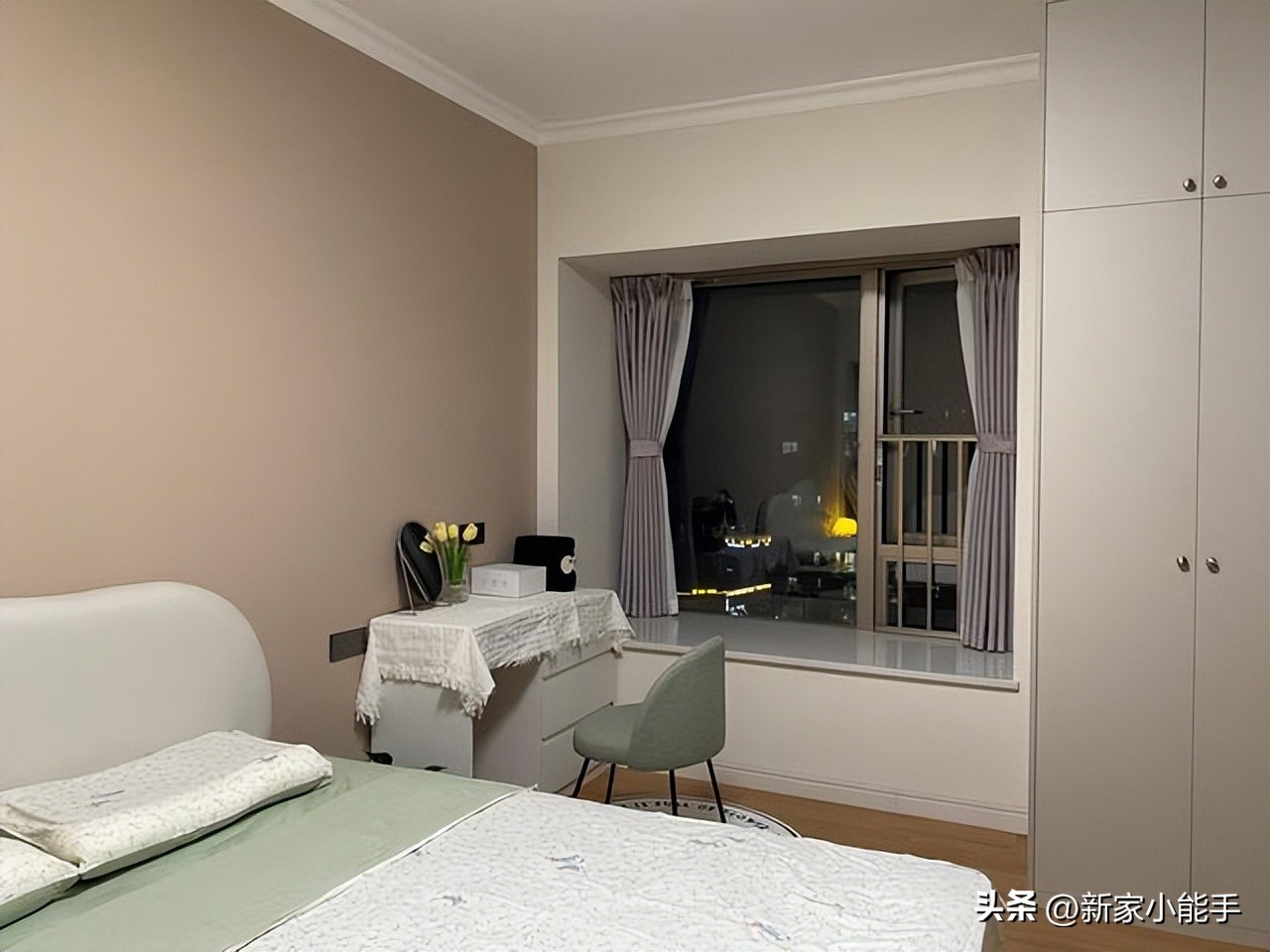 太幸福了!她负责装修的新房终于乔迁啦,全屋极简又耐看还省钱!