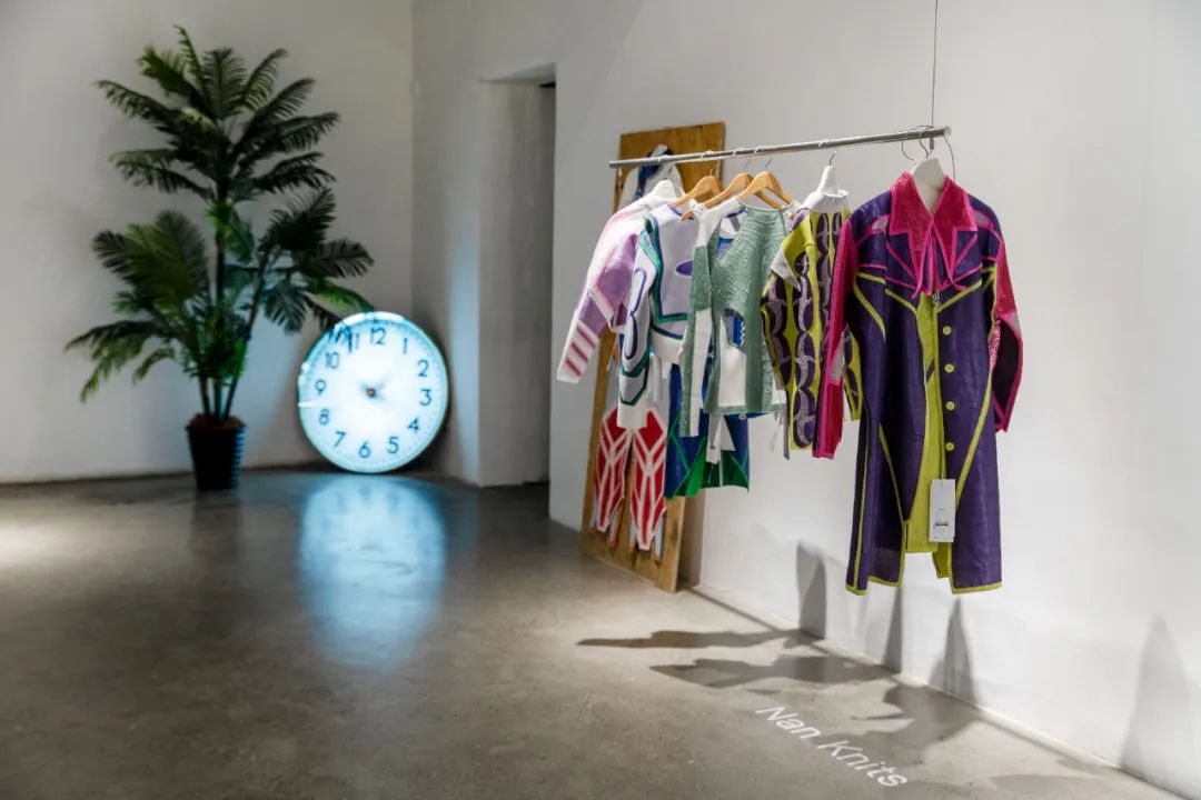 2022，你还相信开店吗？|疫情下来自21位「店主」的自述