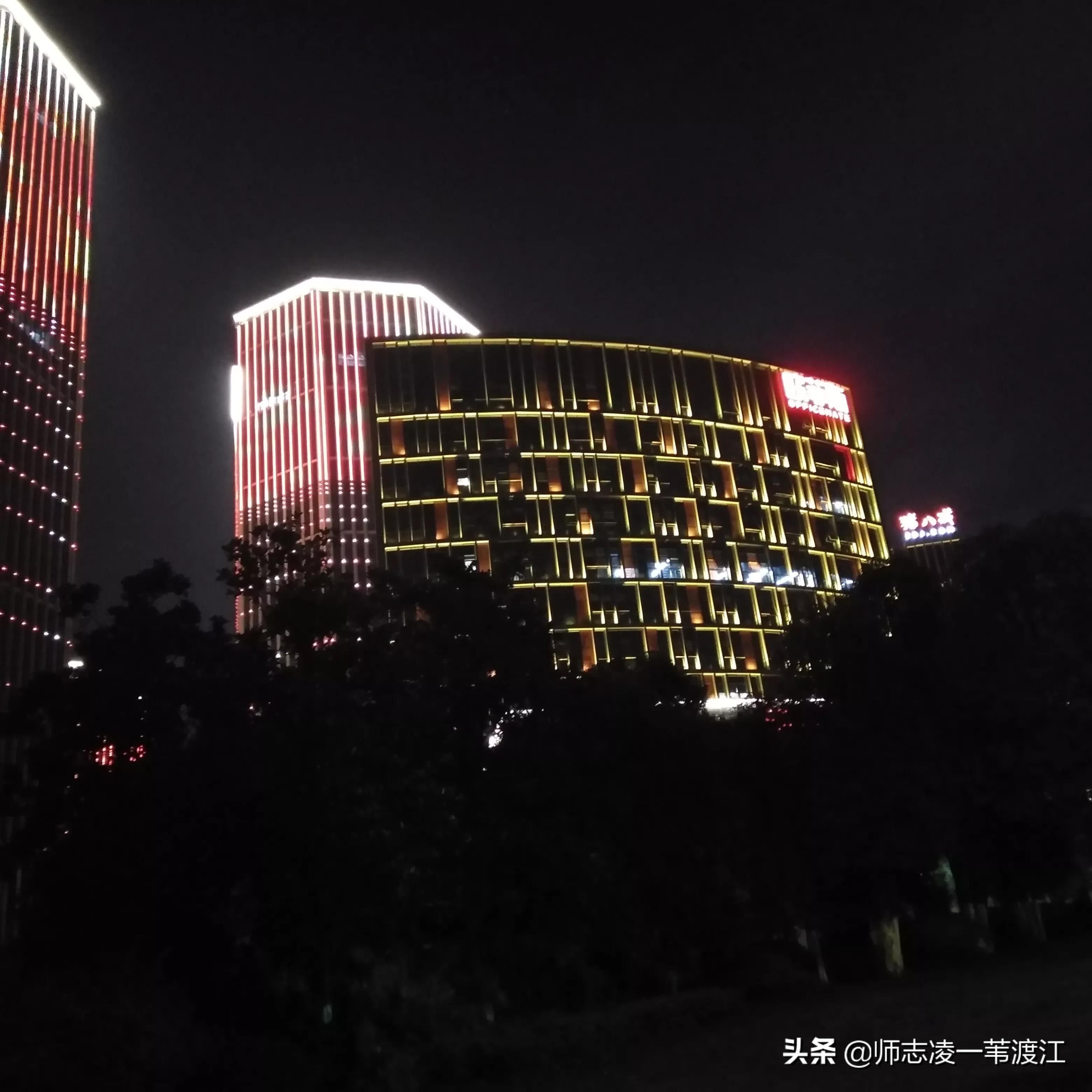 向神灵许愿,向神灵求救