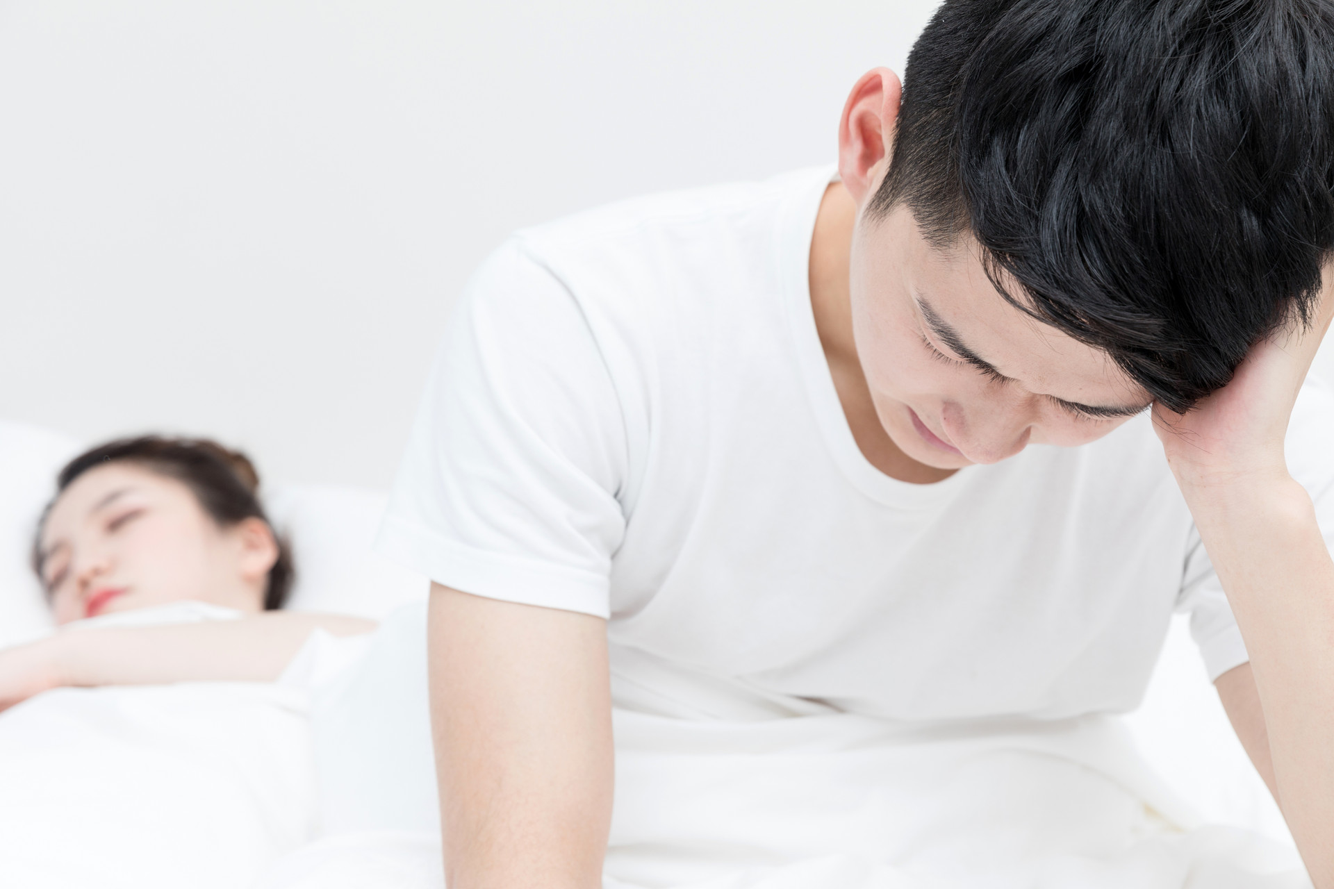 夫妻两个人沟通不了怎么办,夫妻两个人相对无言怎么办