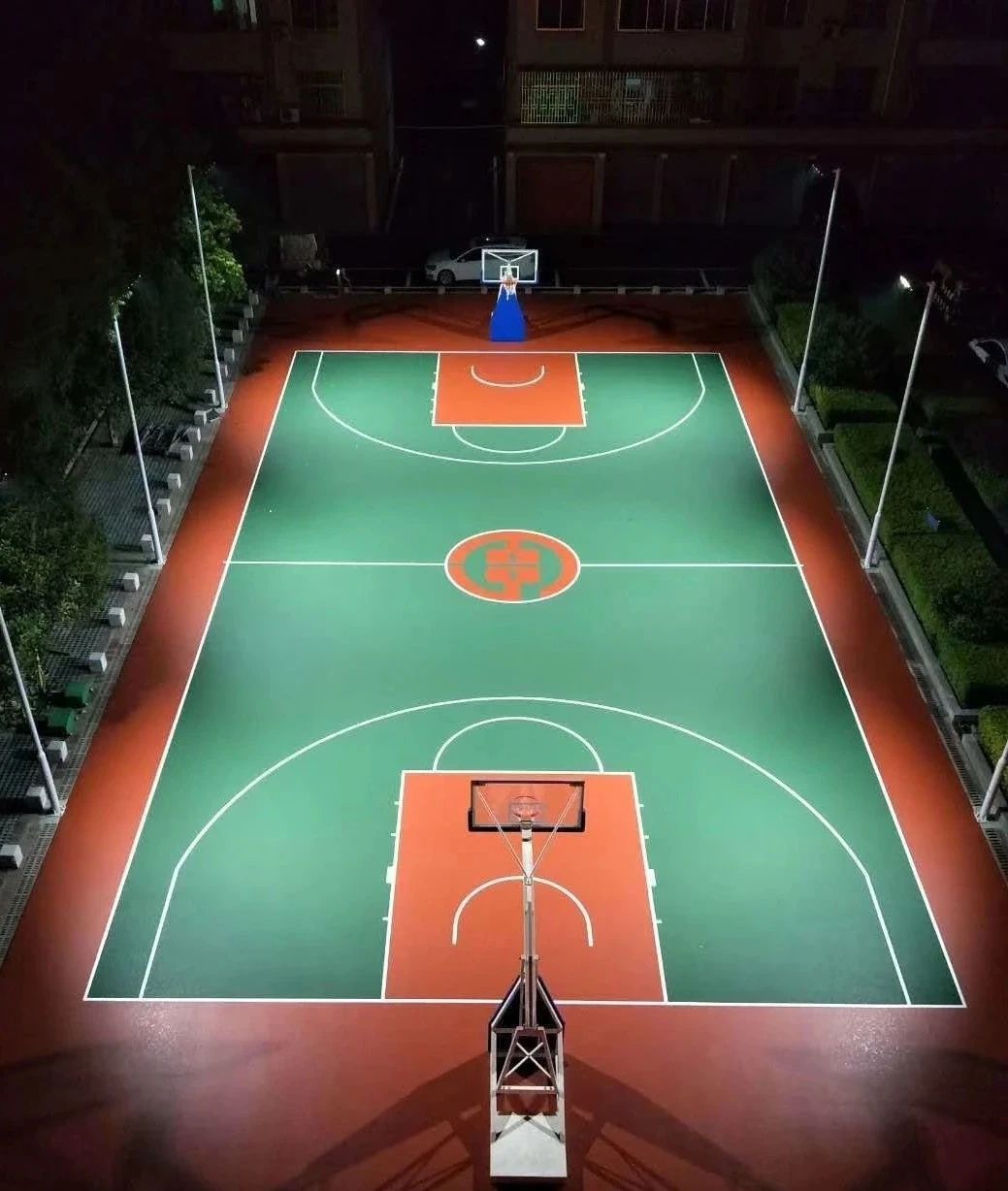 球场照明条件,球场照明灯怎么布置不刺眼