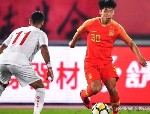 金敬道假球视频分析,金敬道丢第一球