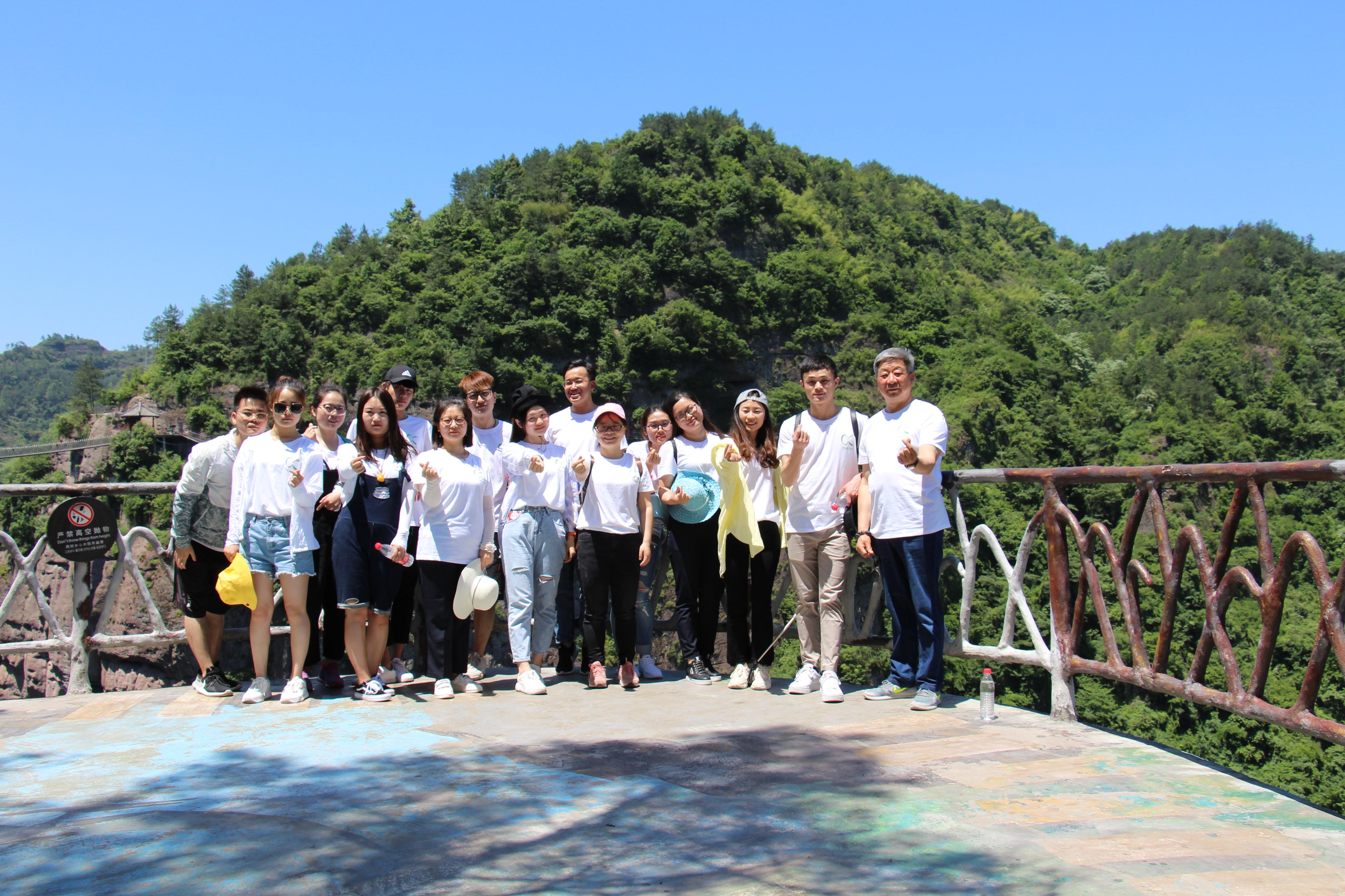 70后做跨境电商的人,阿里巴巴国际站跨境电商排行榜