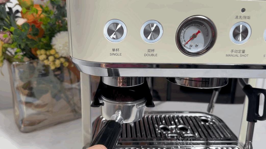 在家也能享受专业咖啡师手艺，宜盾普EOS意式半自动咖啡机体验