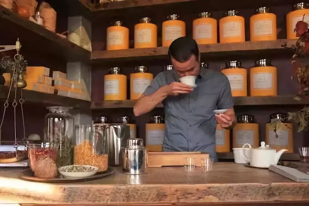 鏂囧湥鑼惰瘽,鏂囪儨鑼惰