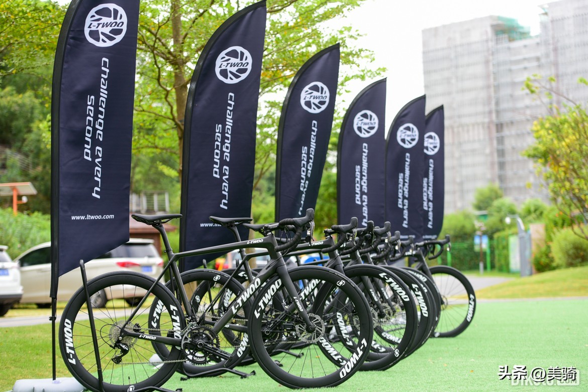 碳纤维公路车油压碟刹,公路碟刹碳纤维轮组推荐