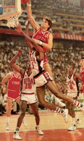 nba2konline2萨博尼斯和姚明,姚明生涯最强一战nba