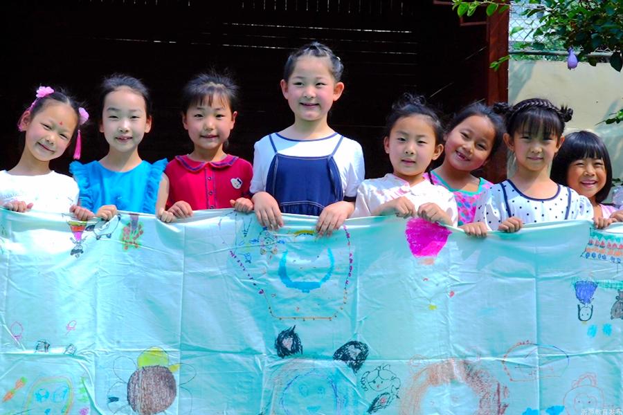 六一儿童节花儿与少年,六一儿童节花儿向阳开