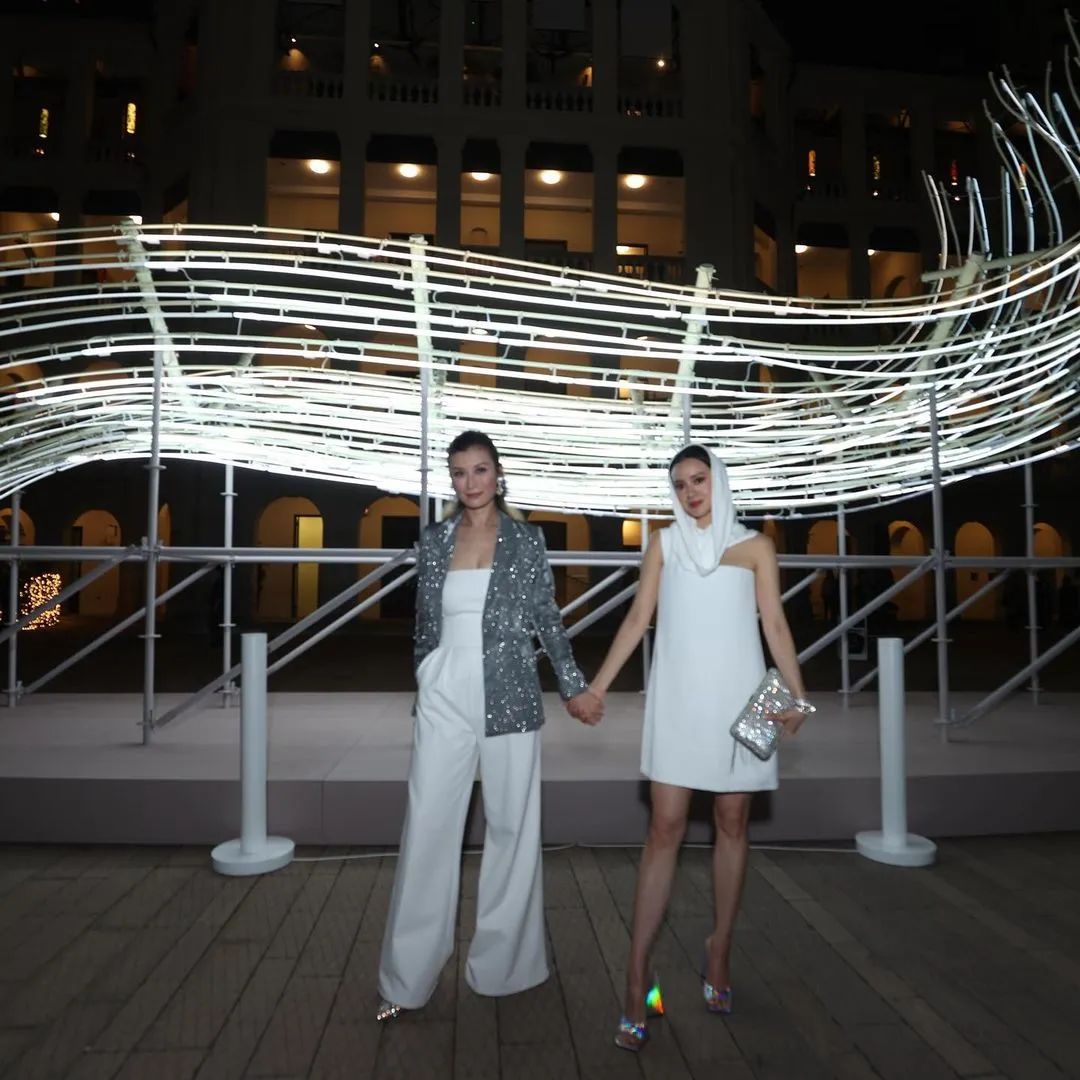 郭晶晶巩俐与明星合影,郭晶晶张曼玉合影