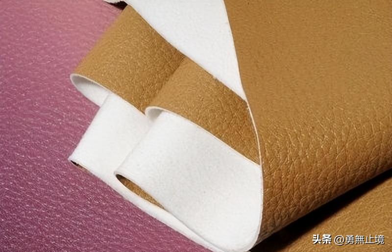 电脑双肩包哪个牌子比较好看实惠,性价比高的电脑双肩包推荐