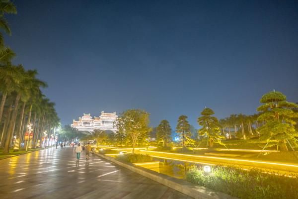 美食与美景并存,美食与美景交相辉映