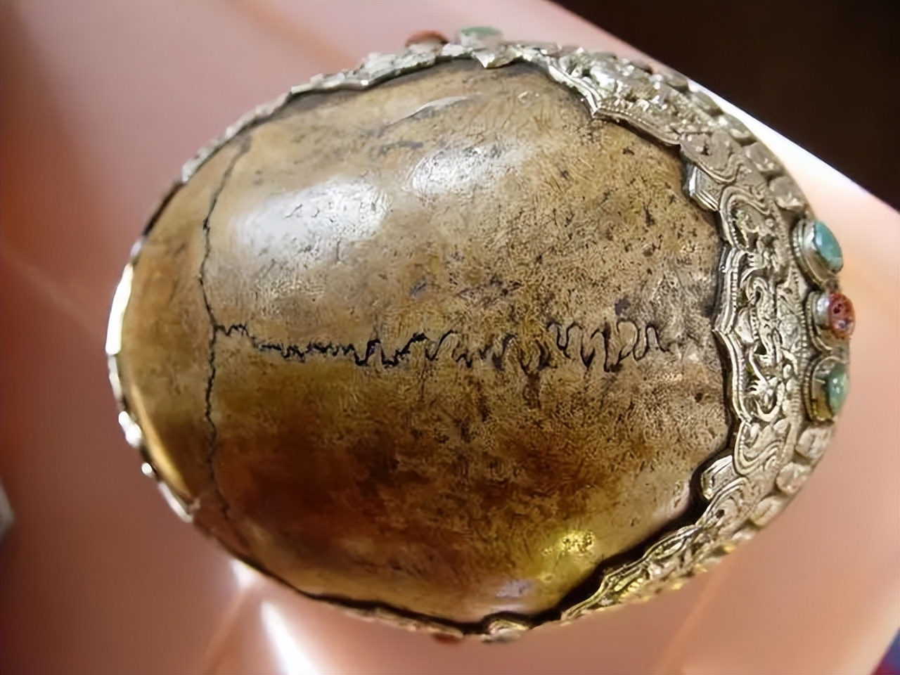 如何区分藏传佛教寺庙,藏传佛教四派的寺庙标志区别