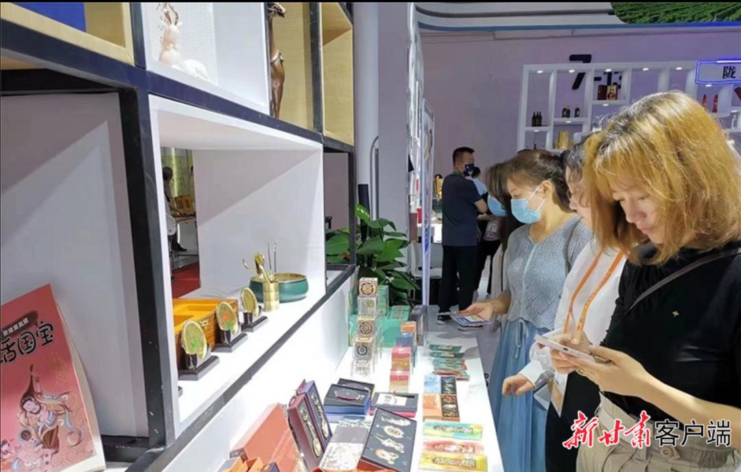 新冠肺炎的早期症状有结膜炎吗,新冠结膜炎和普通结膜炎的区别