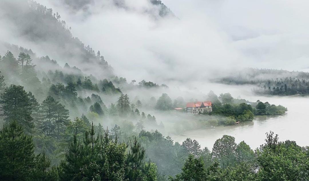 昆明到318川藏线自驾游详细攻略,南京出发318川藏线自驾游攻略