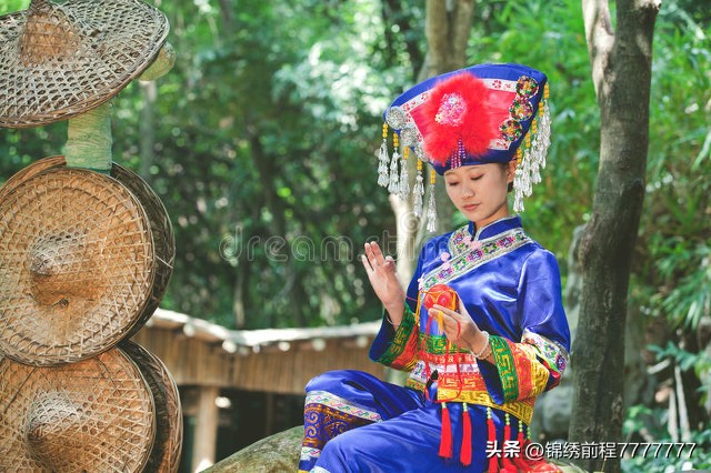 中国最漂亮的民族服装,中国最好看的服装图片