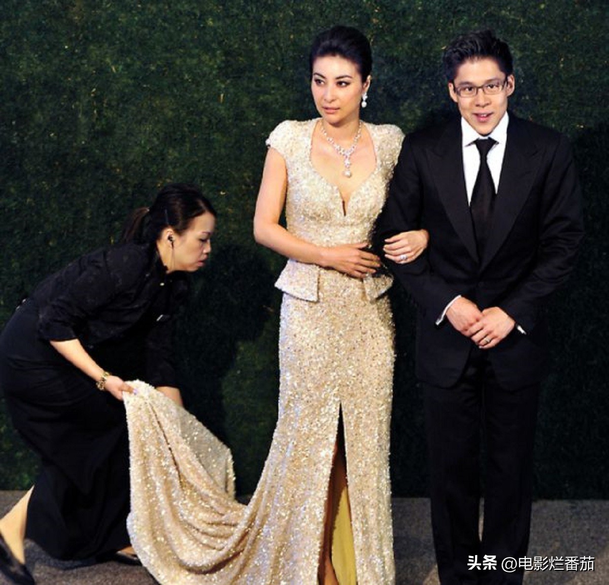 窦骁何超莲婚礼经典名场面,窦骁何超莲什么时候办的婚礼