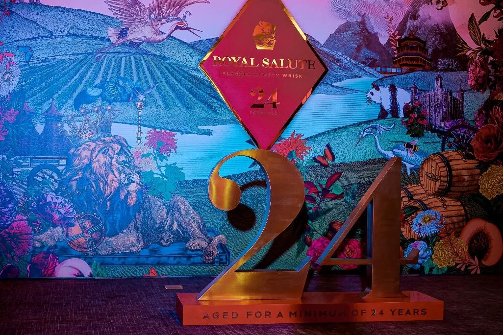 金融圈高端酒局，为何选择皇家礼炮？