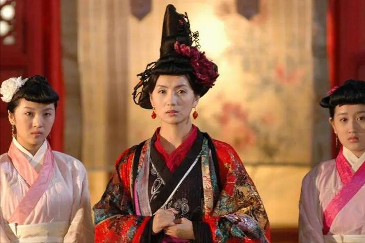 古代妃子下葬为何要堵住九窍,为什么古代后宫妃子下葬堵