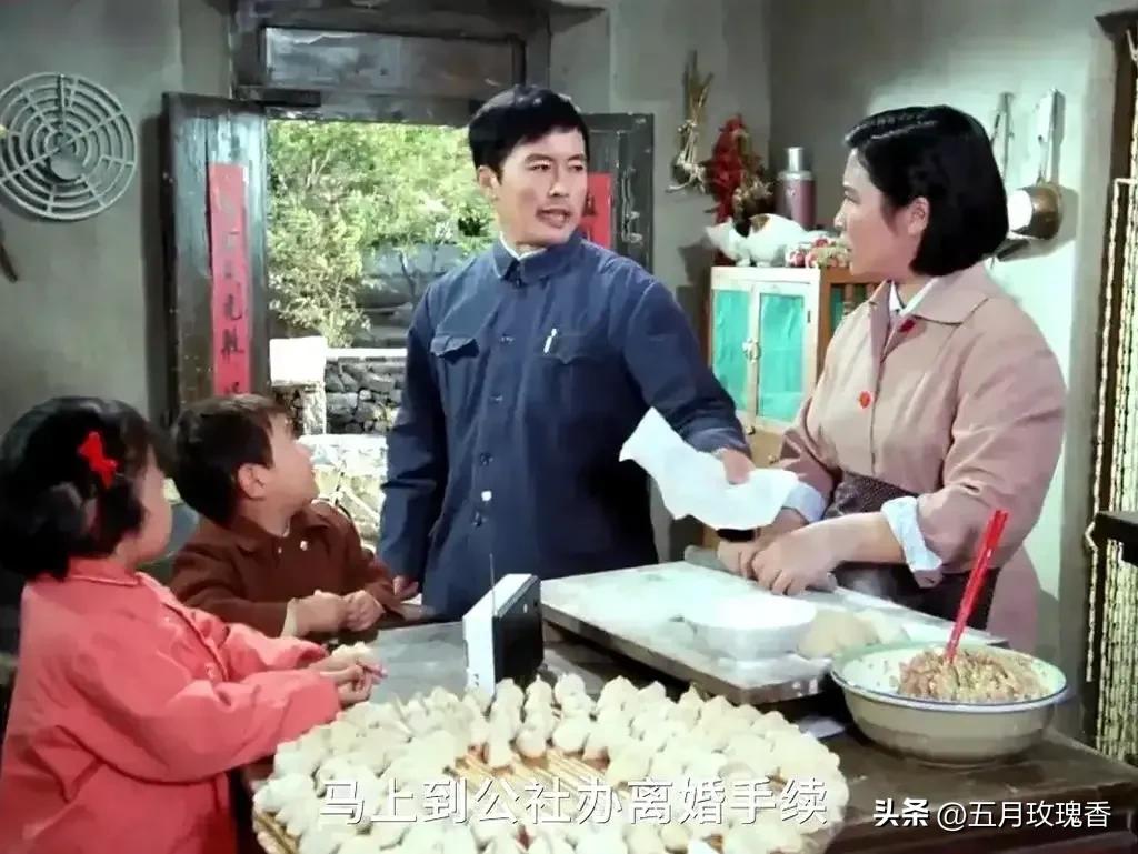 老电影喜盈门片段,老电影喜盈门原唱