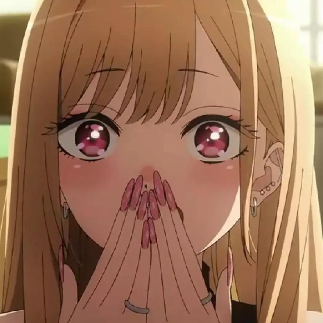 更衣人偶坠入爱河系列头像第一弹（今年的新老婆嘿嘿）