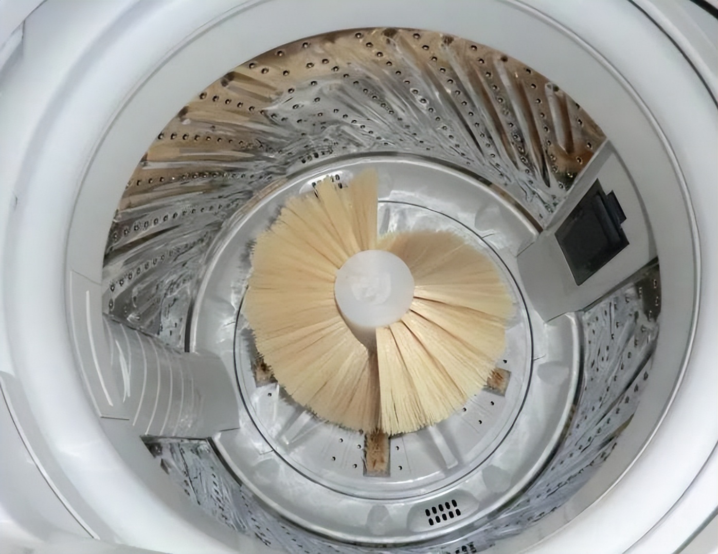 洗鞋机鸡肋吗,洗鞋机的优点和缺点