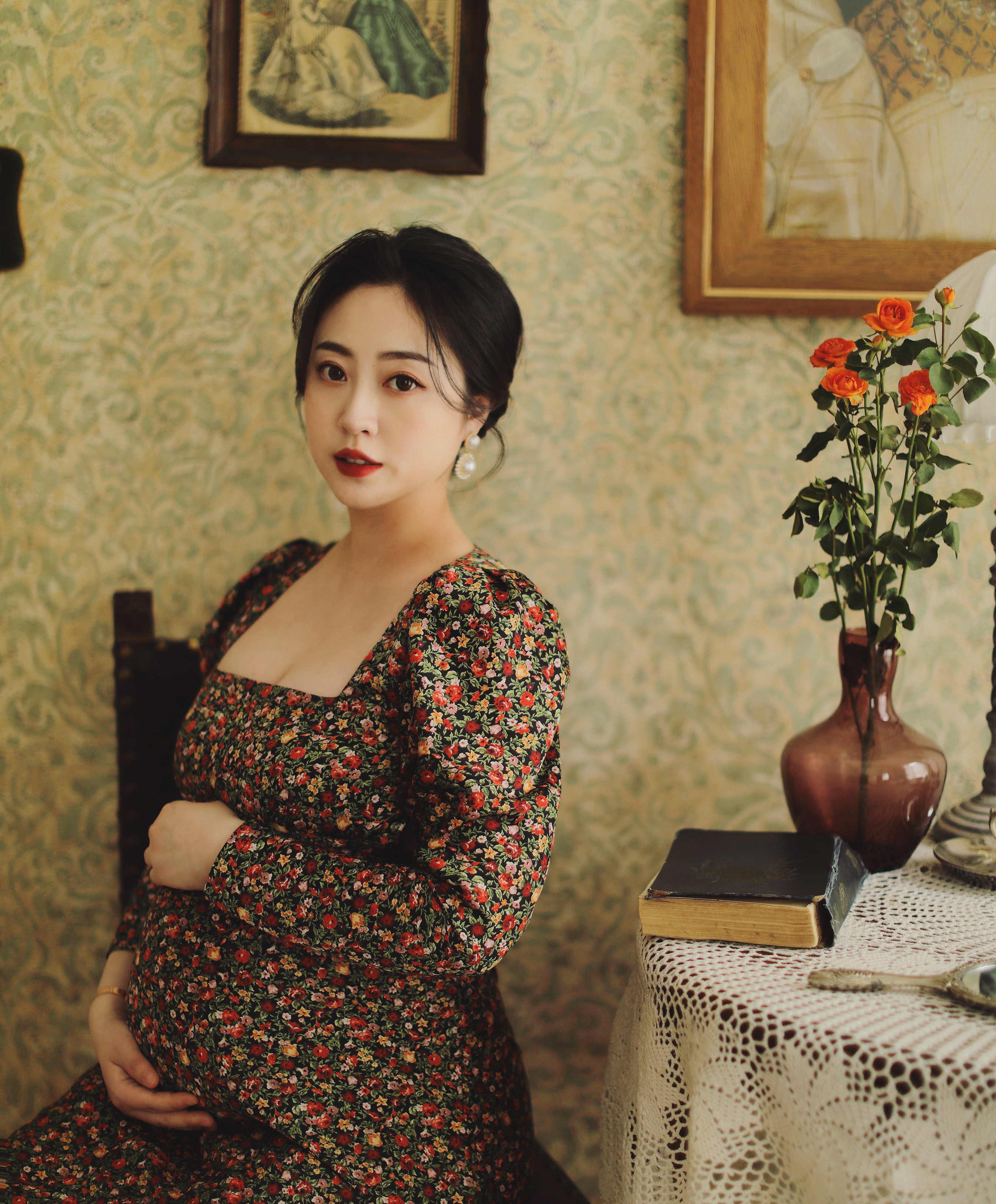 不露肚孕妇照简约高级温柔,时尚露肚孕妇写真