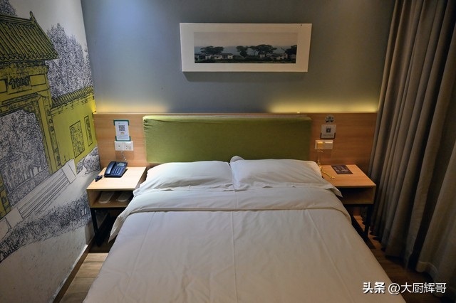 五星级宾馆住一晚要多少钱,住5000一晚的酒店是什么条件