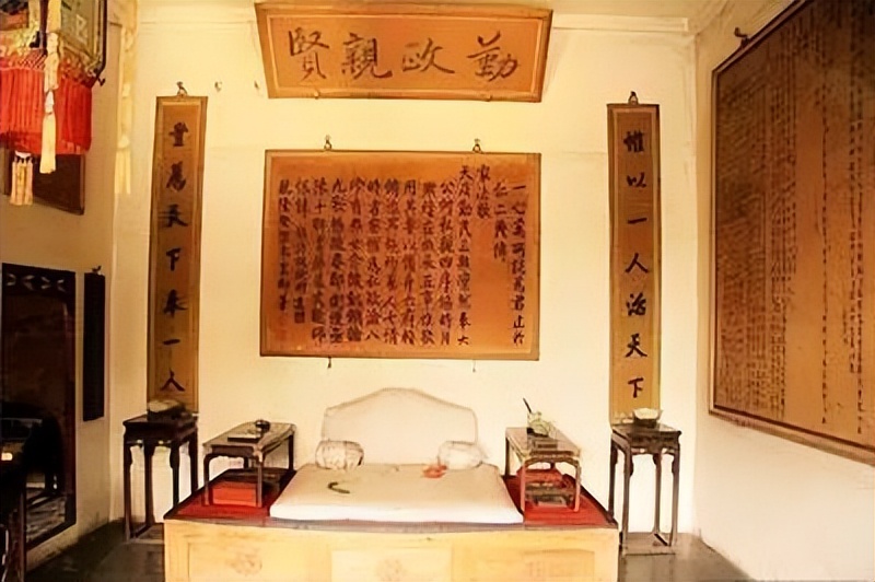 雍正皇帝御批书法欣赏,雍正皇帝御笔字帖