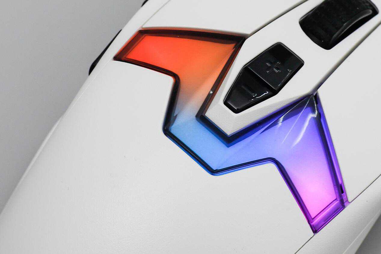 达尔优pm980鼠标,达尔优鼠标a950pro打游戏怎么样