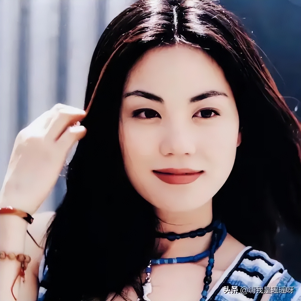 王菲和谢霆锋张柏芝的情史,李亚鹏与王菲现在的情史