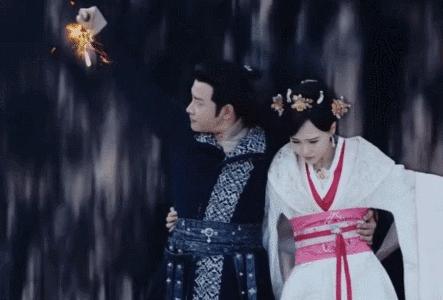 一个比一个廉价，辱智的五毛特效，但凡上点心都做不出这种东西