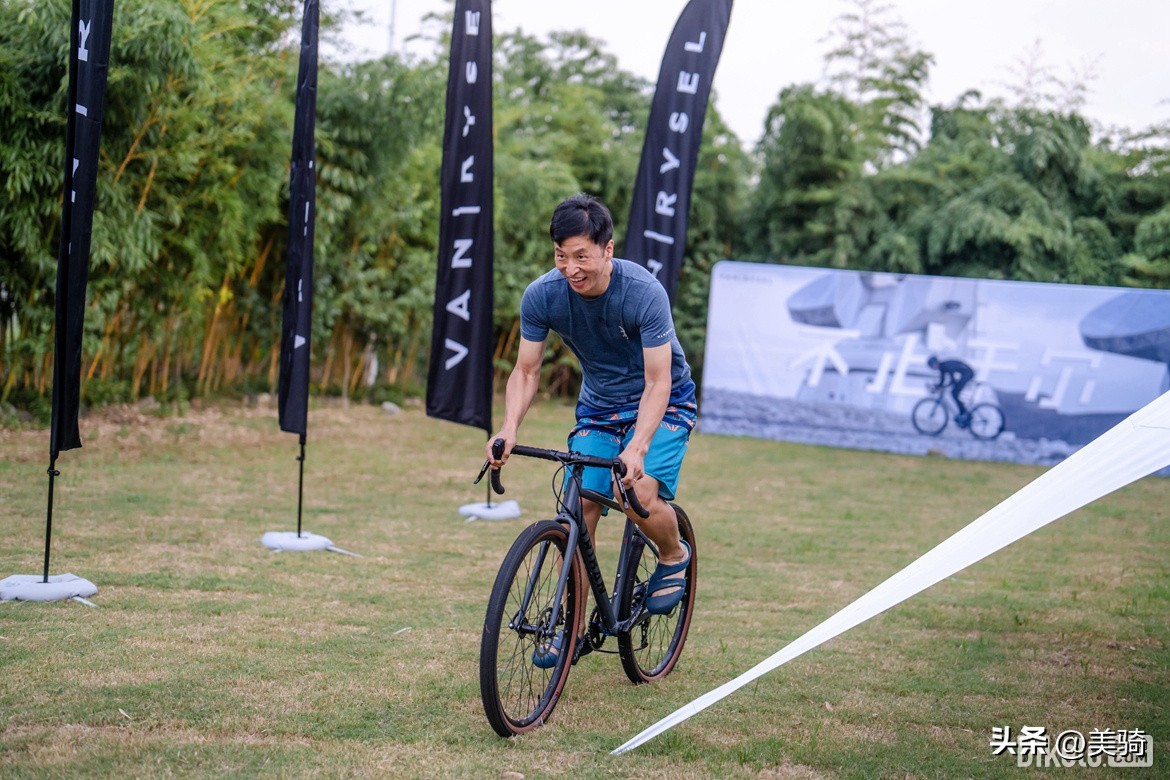 迪卡侬最新款公路车,不止于尔迪卡侬公路车新品发布会