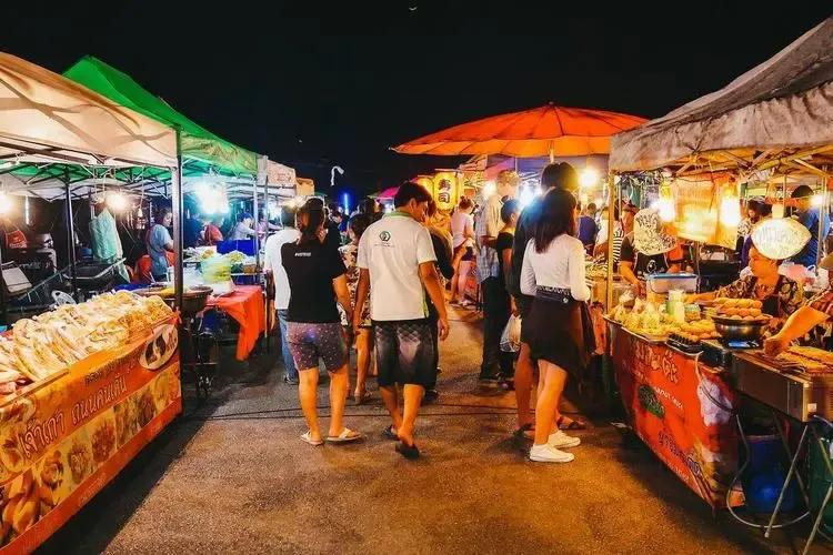 摆地摊要摆什么货最容易赚到钱,摆地摊真可以赚钱吗