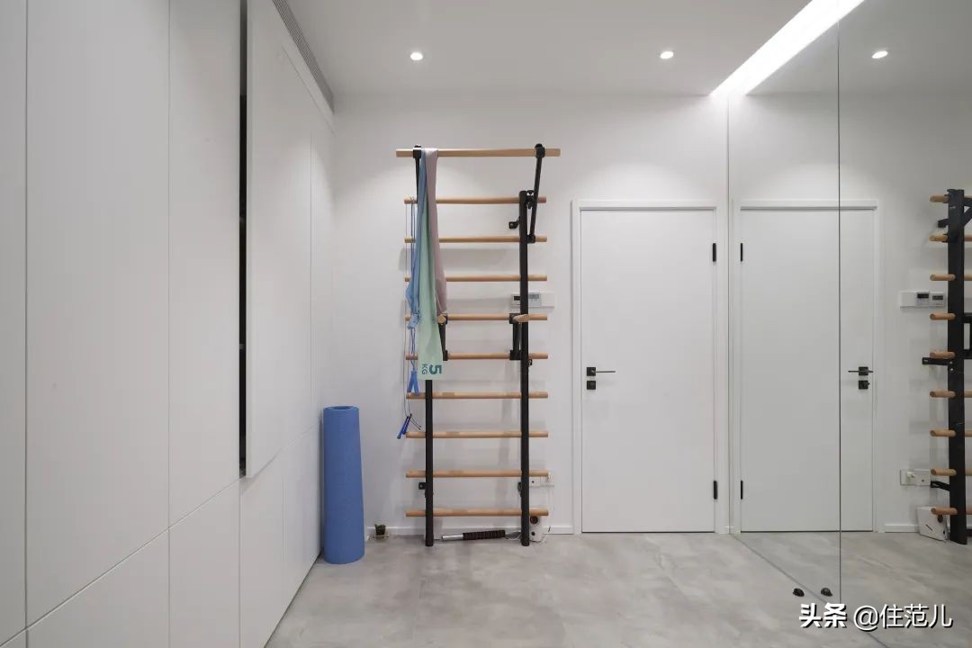 10平米家庭影音娱乐室健身房,8平米住6口人