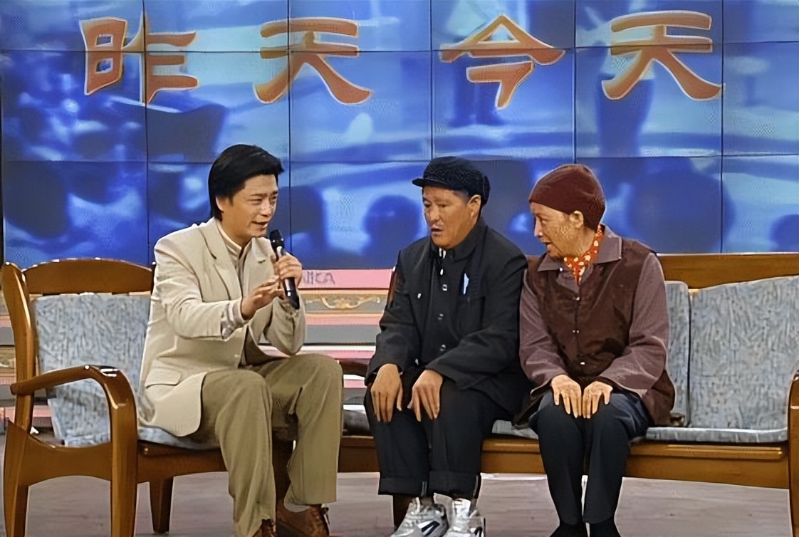 哈文为什么让赵本山上央视舞台,哈文和赵本山一段不为人知的故事