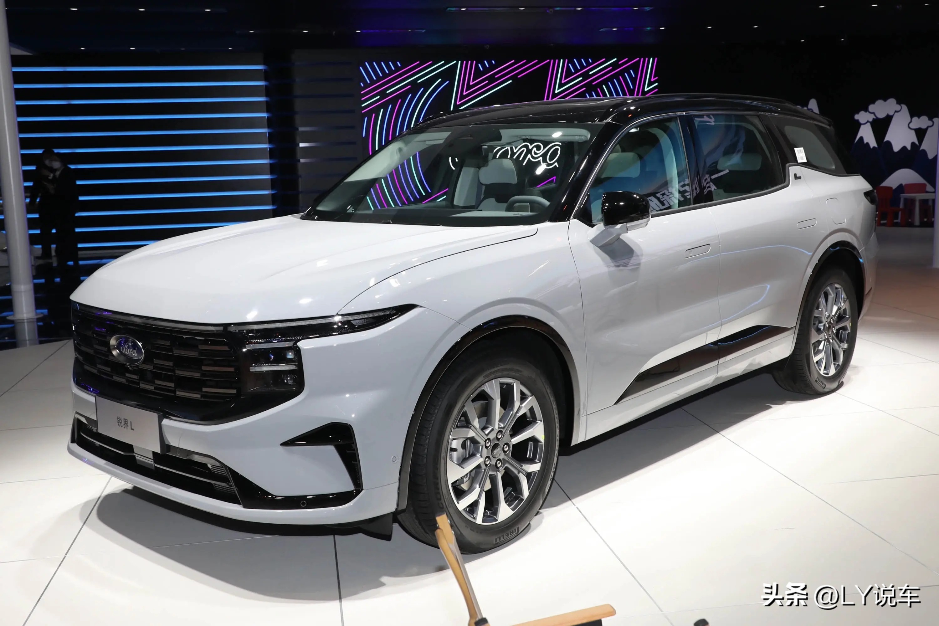 2.0t加92油动力强劲的7座suv,动力最强的7座suv