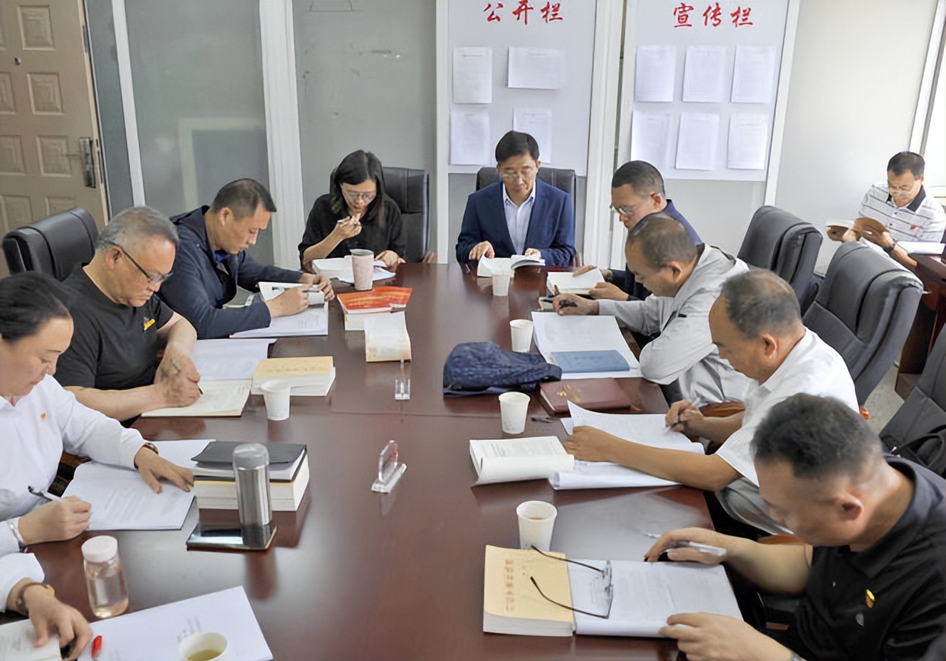 感悟思想伟力凝聚奋进力量云南省广电局以严实作风推动理论学习走深走实