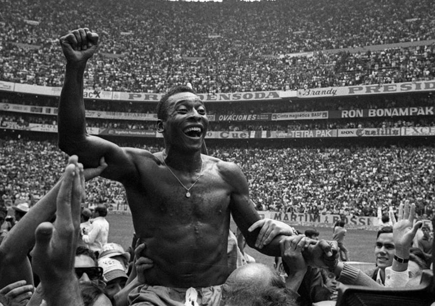 风流一生，比球技更精彩的，是球王贝利的荒唐情史