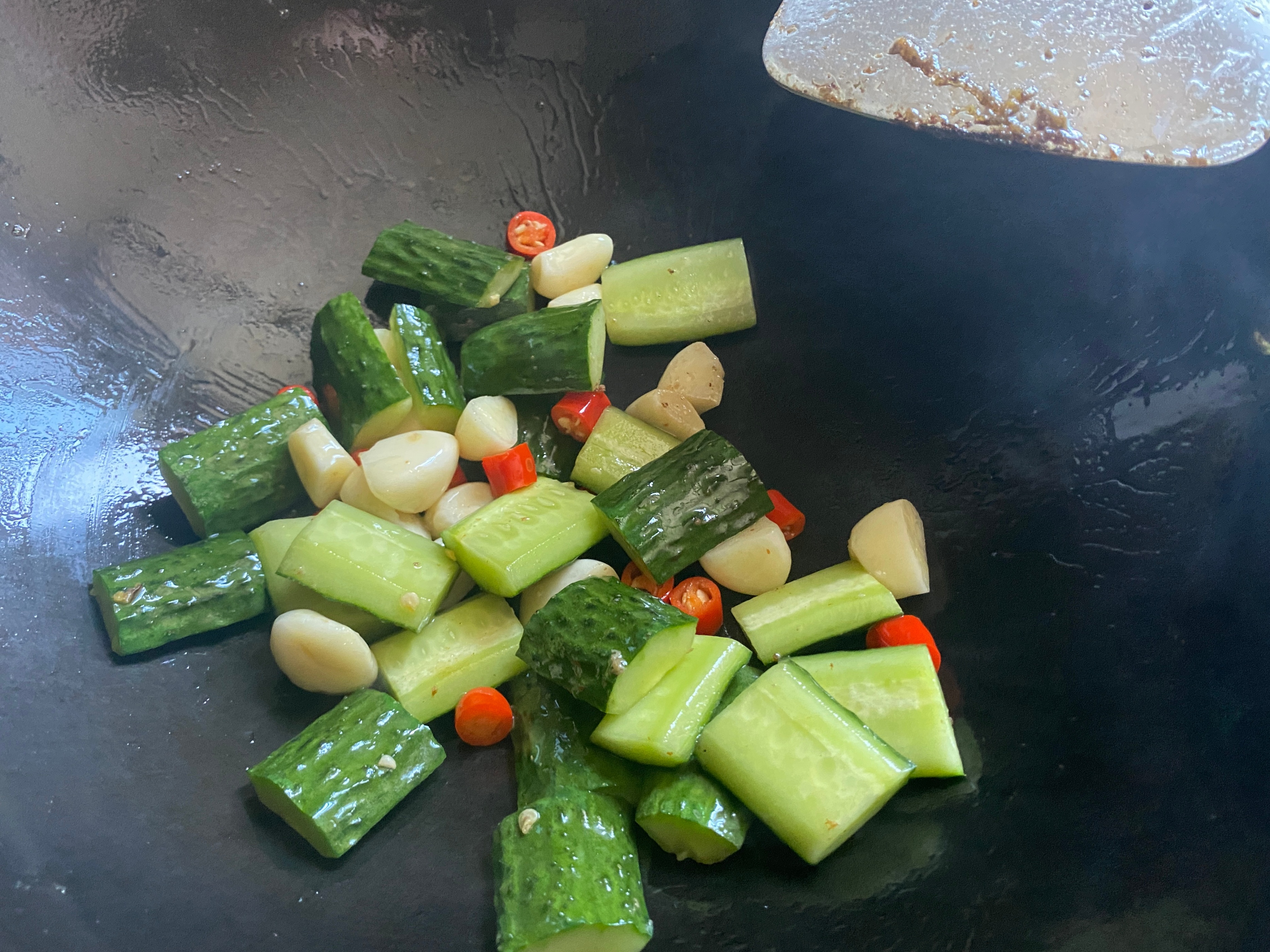 小暑吃什么小暑时节应如何养生,大暑时节吃什么节气美食有讲究