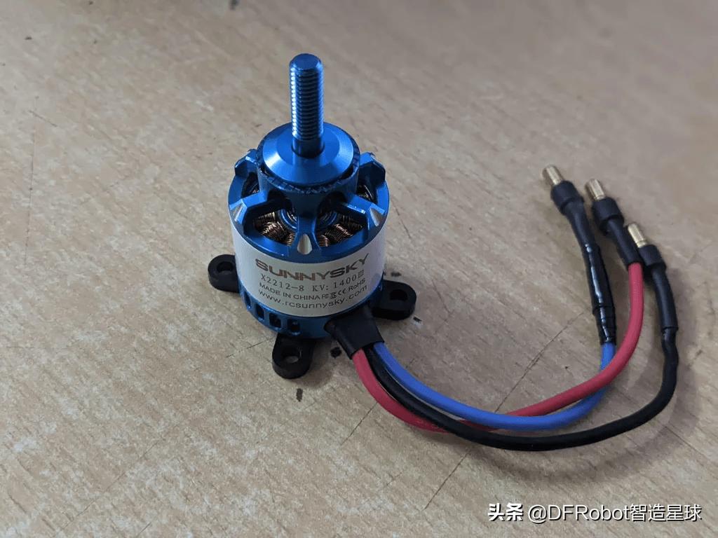 自制一架DHC-2海狸遥控飞机