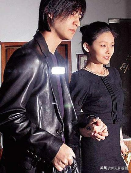 大s与韩国大叔结婚照片,深度分析大s与韩国老公结婚