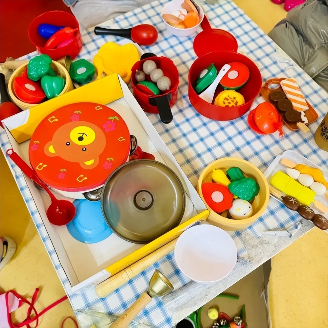 成就每个孩子的幸福童年,成就幼儿快乐而有意义的童年