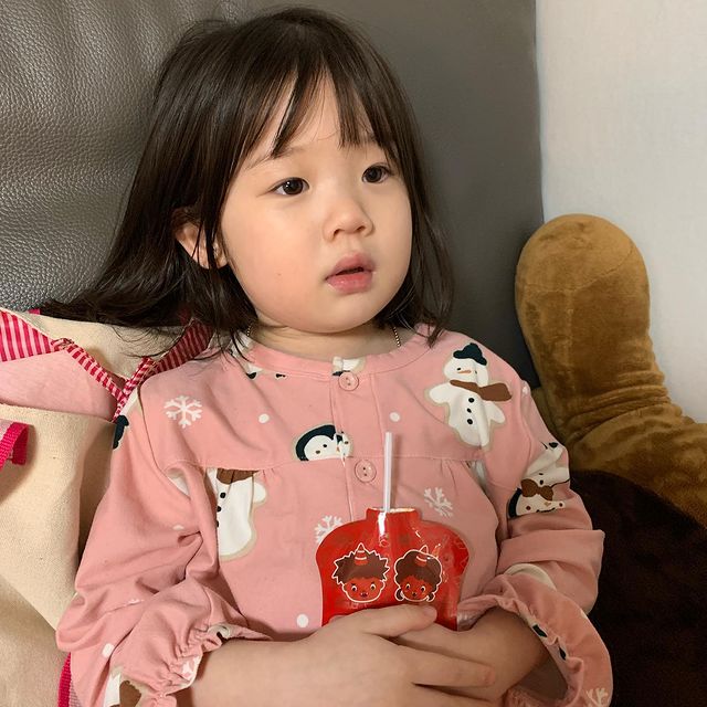 最近超火的可爱小女孩表情包,小女孩可爱萌表情包