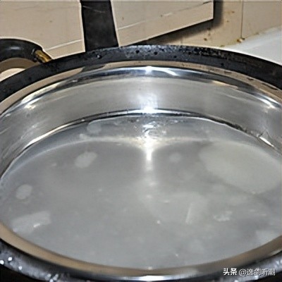 西安品诺凉皮视频,西安美食凉皮简介