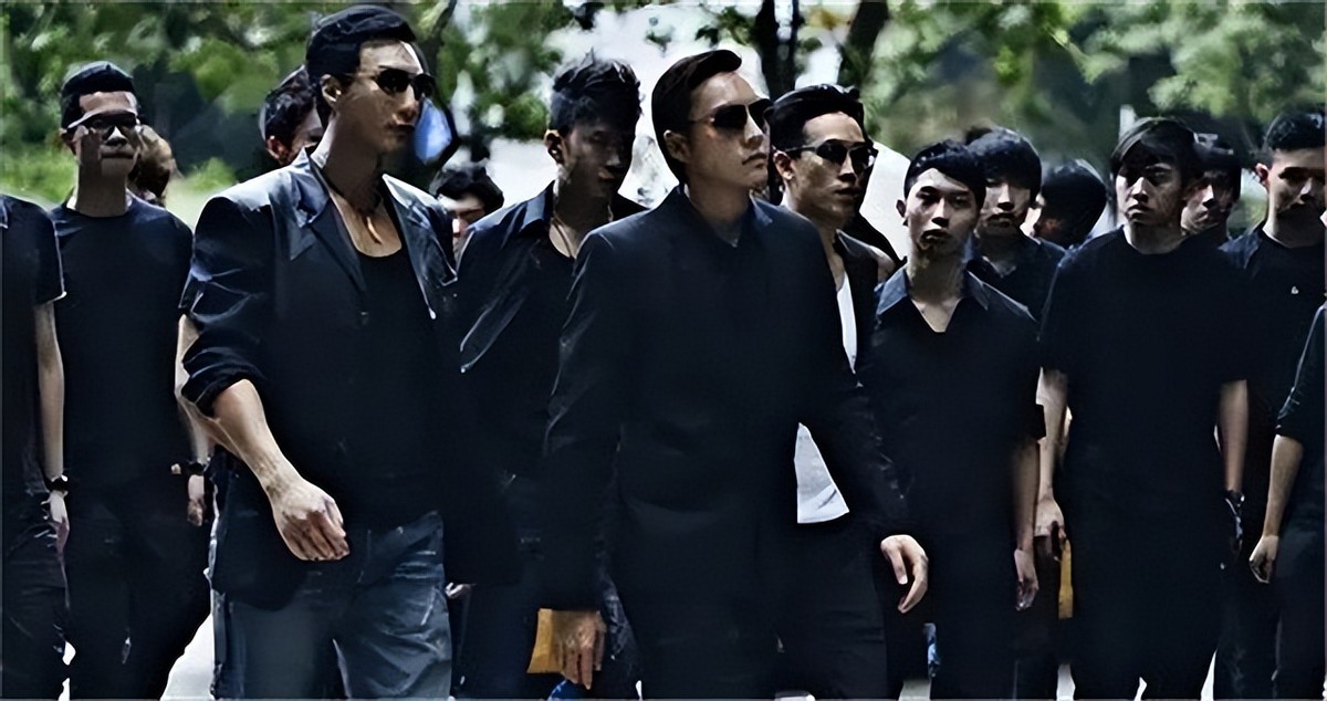 香港曾经有那么多黑帮,1997年香港回归,黑帮都去哪里了?